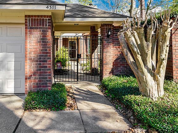 2nd image of 4311 Fawn Glen Dr