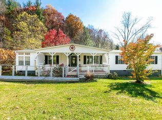 119 Old Fort Rd, Fairview, NC 28730