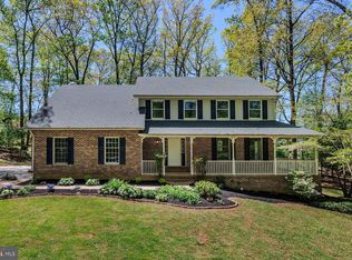 2201 Sioux Dr, Westminster, MD 21157
