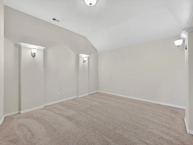5683 Dashingly Dr — Photo 21