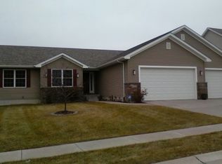 6208 Fillmore St, Davenport, IA 52806