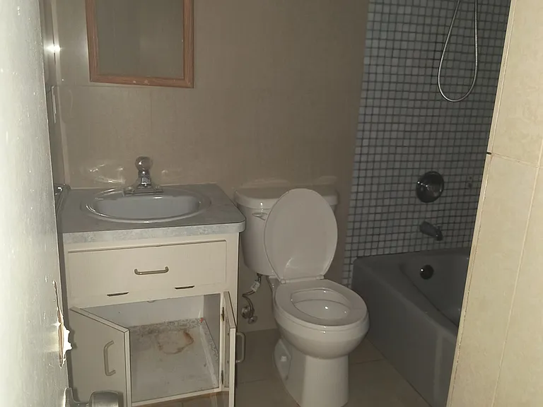 1115 Rosedale Ave — Photo 10
