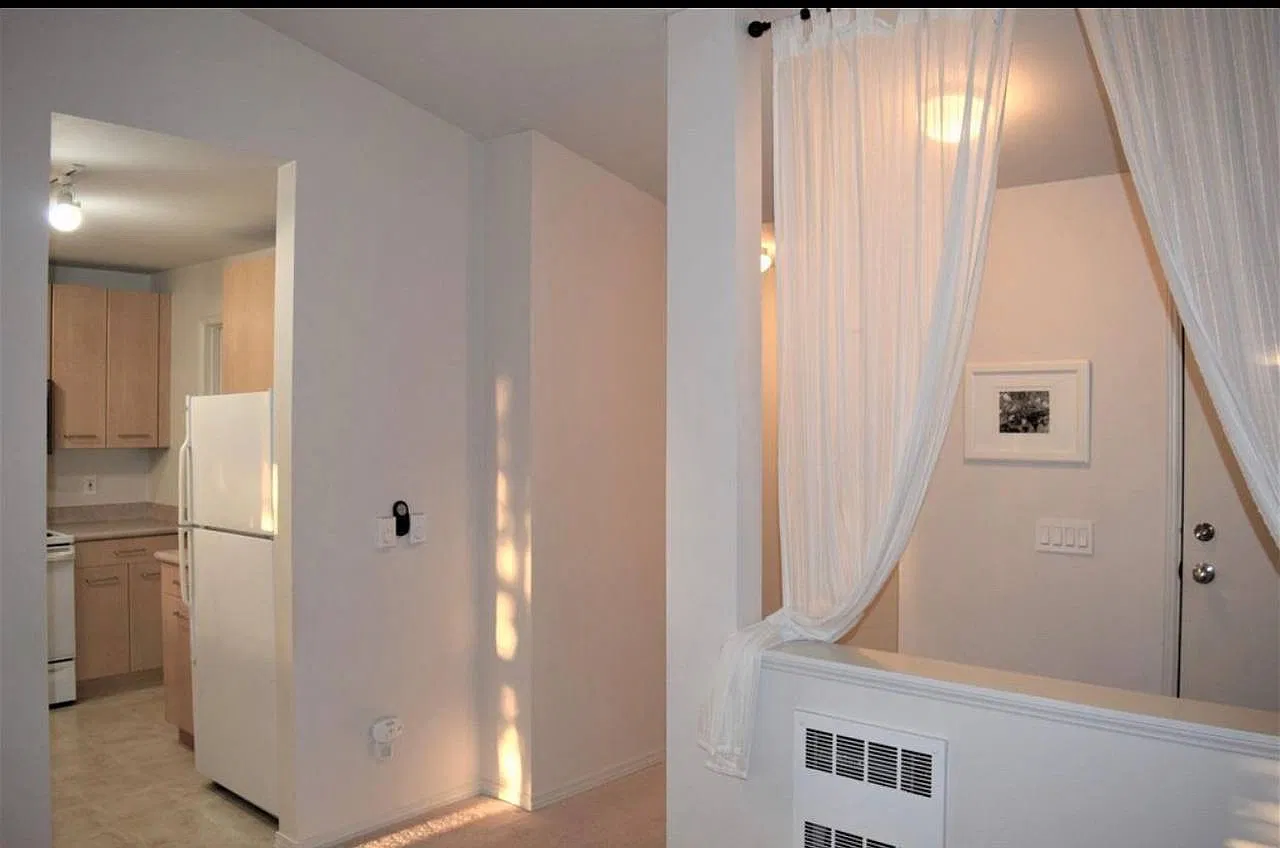 1 bed, 715 sqft, $1,950 — Photo 3