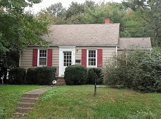 914 Old Rixeyville Rd, Culpeper, VA 22701