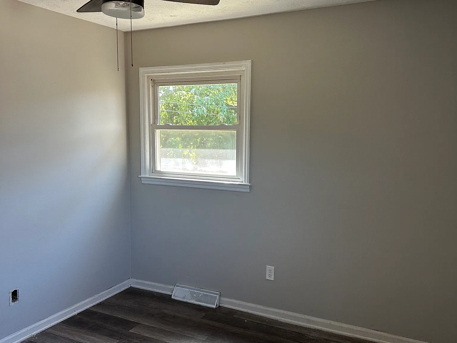 2 bed, 836 sqft, $1,350 — Photo 4