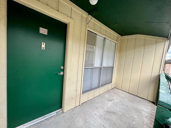 3rd image of 1516 Bay Area Blvd APT J16