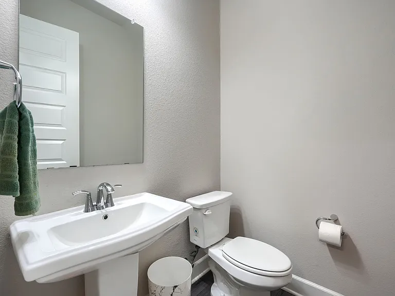3313 Pillory Ln — Photo 37