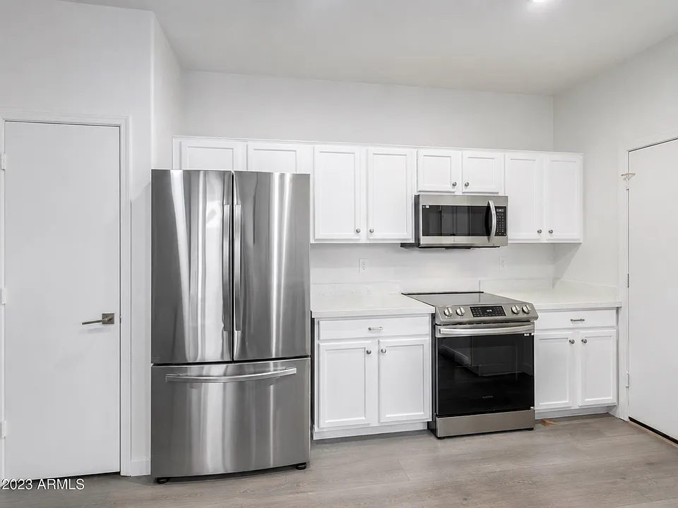40602 N Columbia Trl