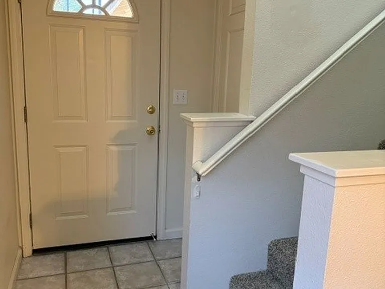 4172 Gordon St — Photo 3