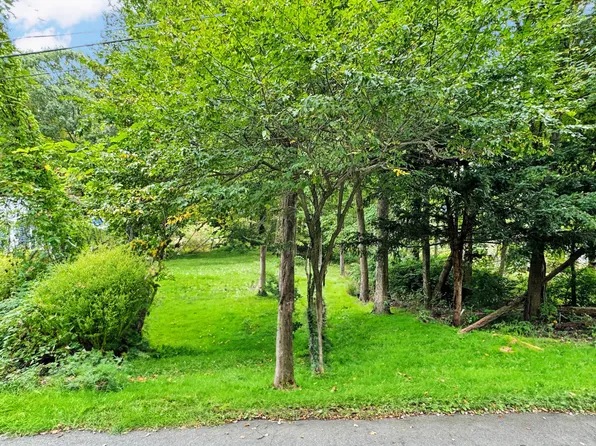 Rustic Road, Ridgefield, CT 06877