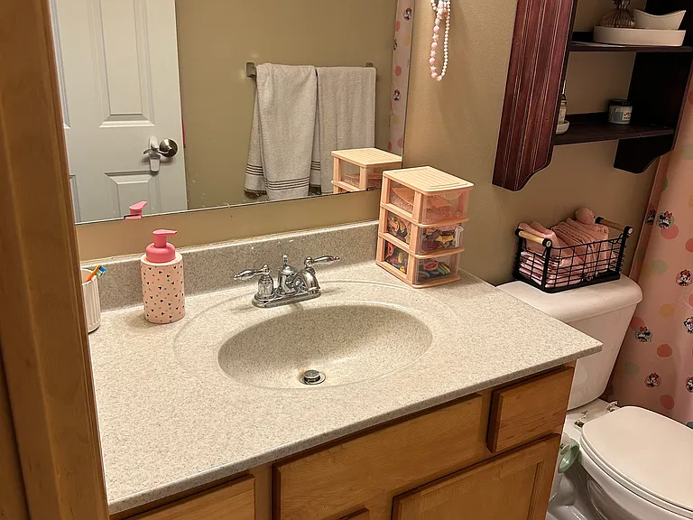 10981 Fergus St NE #B — Photo 11