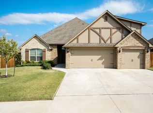 608 Ryan Rd, Moore, OK 73160