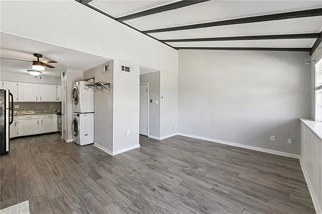 2305 Cleary Ave #209 — Photo 6