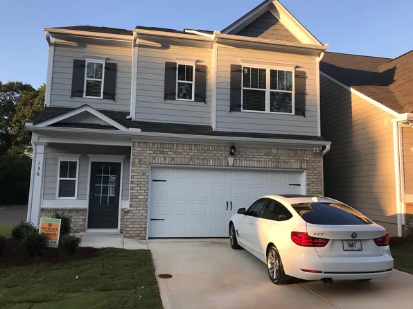 136 Hickory Village Cir, Canton, GA 30115