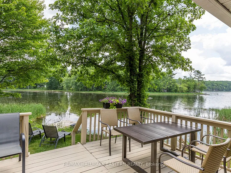 504 Pine Point Ln — Photo 31