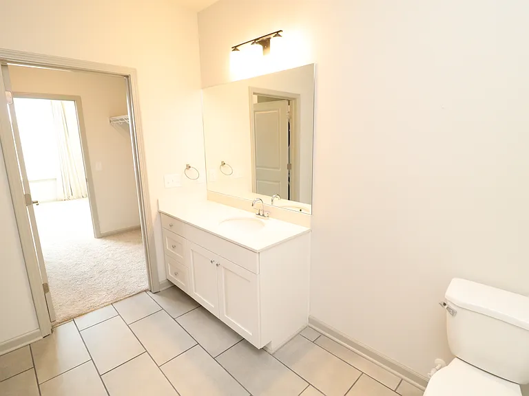 2402 Gathering Square Ct — Photo 22