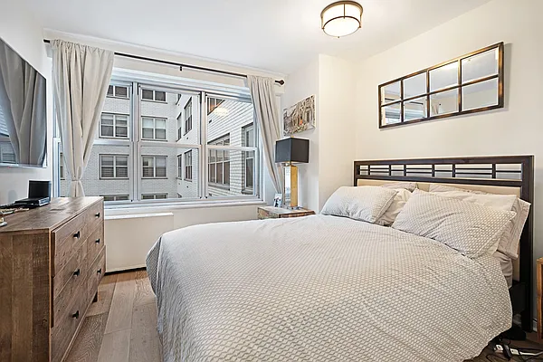 Sold by Compass | media 15