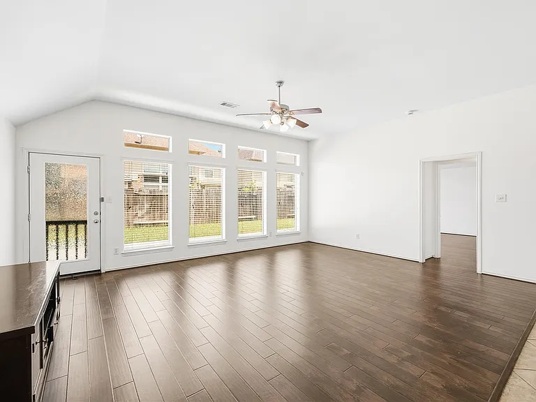 3802 Windmill Links Dr — Photo 13