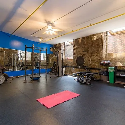 Rented by Nooklyn NYC LLC | media 28