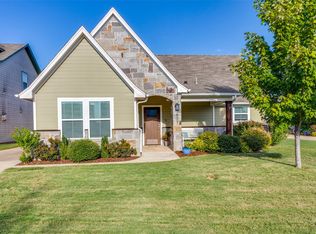 637 Kagen Ct, Burleson, TX 76028