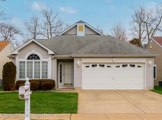 53 Cypress Point Ln, Jackson, NJ 08527