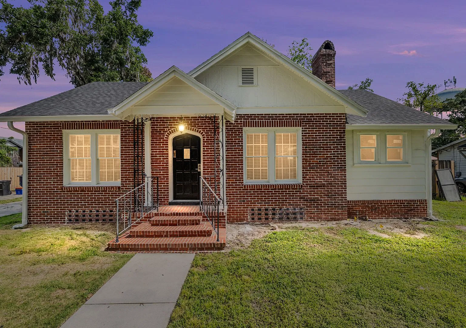 1220 NW 4th Ave — Photo 3