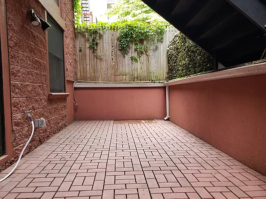 Rented by Avenue Sotheby's International Realty | media 13