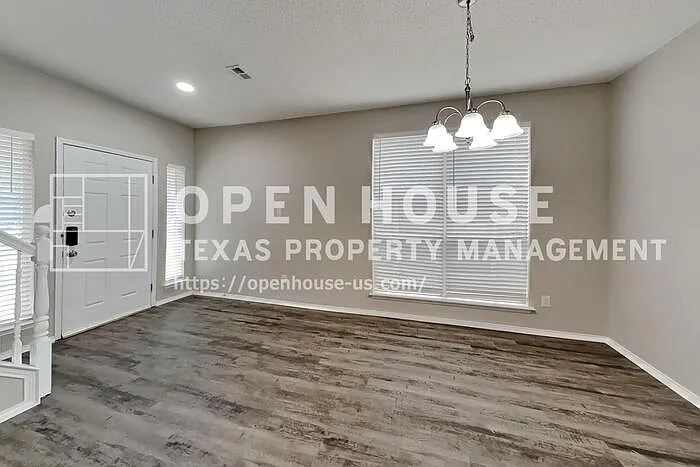 5004 Lodgepole Ln — Photo 7