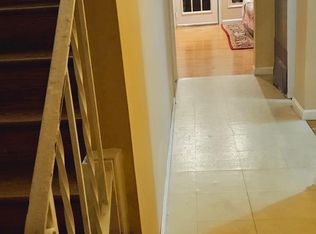 14487 Village Dr, Woodbridge, VA 22191