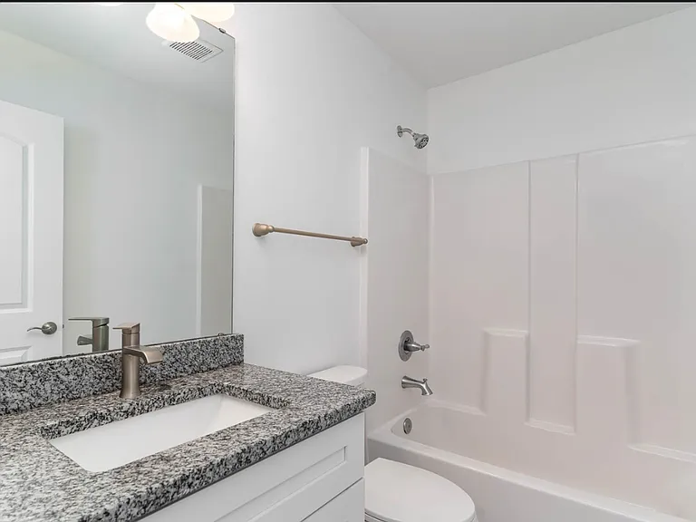 3534 Pampas Dr #C — Photo 8