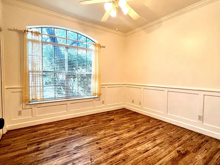 701 Oak Valley Dr — Photo 15