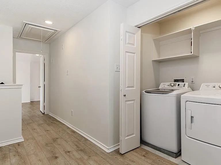 222 Blushwood Pl — Photo 19