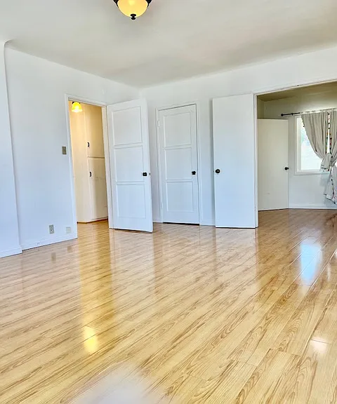 29 N Curtis Ave #D — Photo 2
