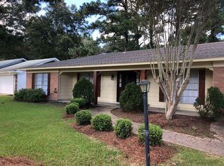 1718 Westbrook Rd, Jackson, MS 39211