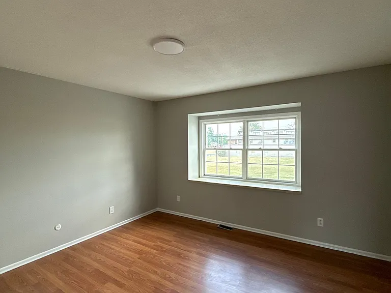 600 Pine St #F3 — Photo 13