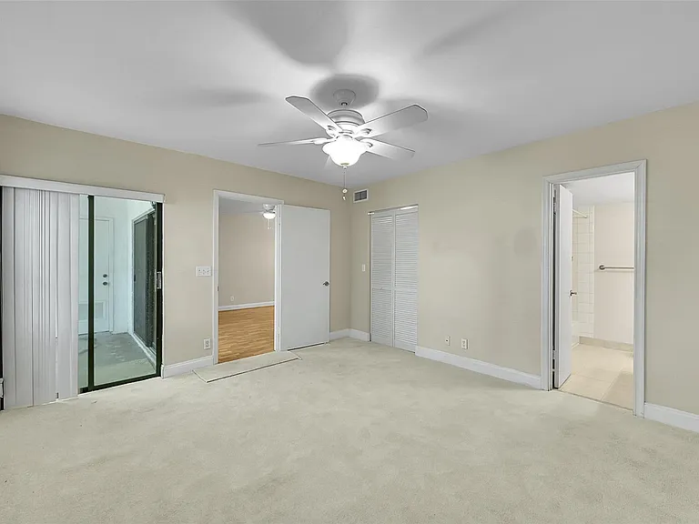 2518 NW 89th Dr #2518 — Photo 19
