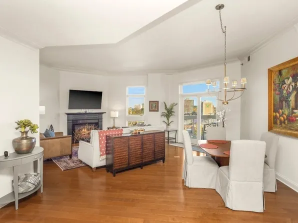 110 31st Ave N APT 303, Nashville, TN 37203