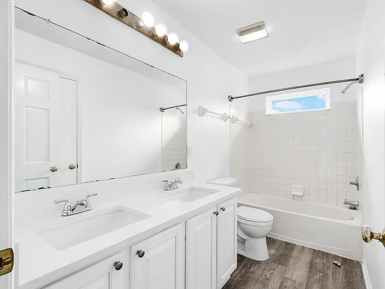 6279 Parkmeadow Ln — Photo 9