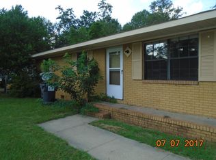 1104 Gaines Dr, Perry, GA 31069