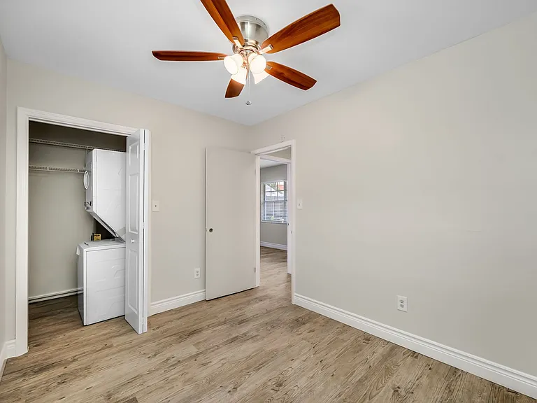 406 S Westland Ave — Photo 14