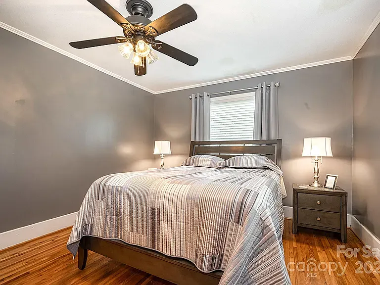 341 W Red Cross Rd — Photo 15