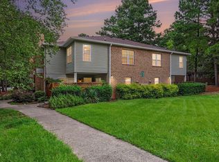 434 Summerwalk Cir, Chapel Hill, NC 27517