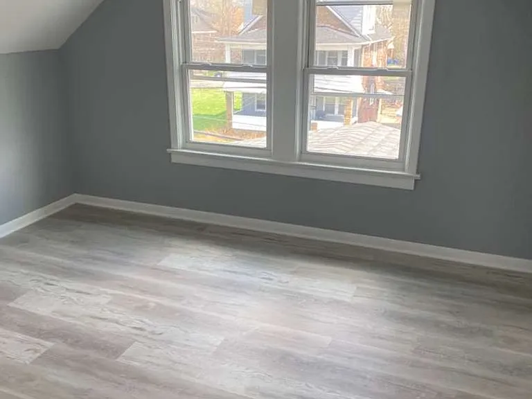 792 London Rd — Photo 29