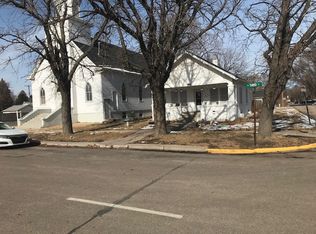 805 W 3rd St, Colby, KS 67701