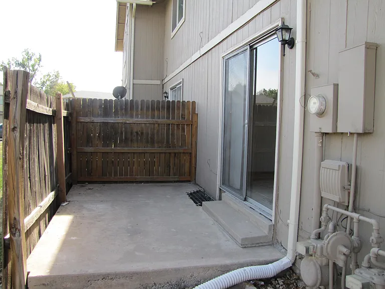 7909 York St #B — Photo 9