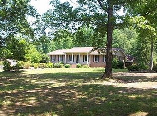 165 Kelley Dr, Carrollton, GA 30117