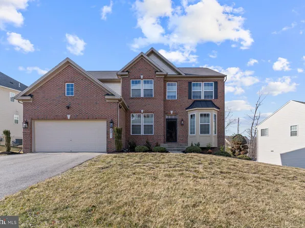 8811 Helmsley Dr, Clinton, MD 20735
