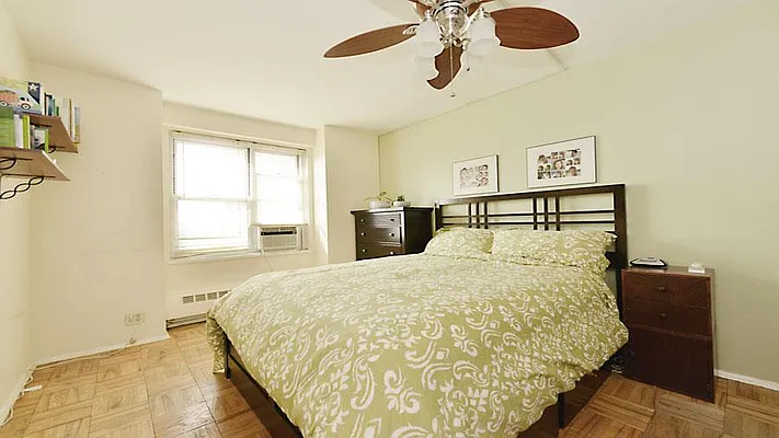 Sold by Fenwick Keats Real Estate | media 17