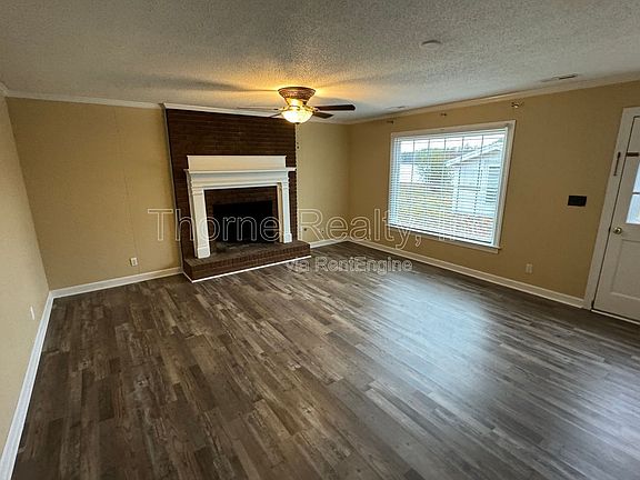 3rd image of 8644 Carolina Ave