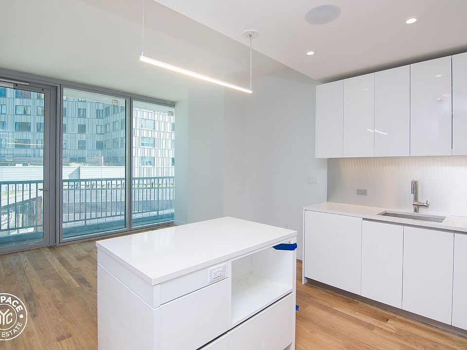 1st image of 436 Albee Sq #14A